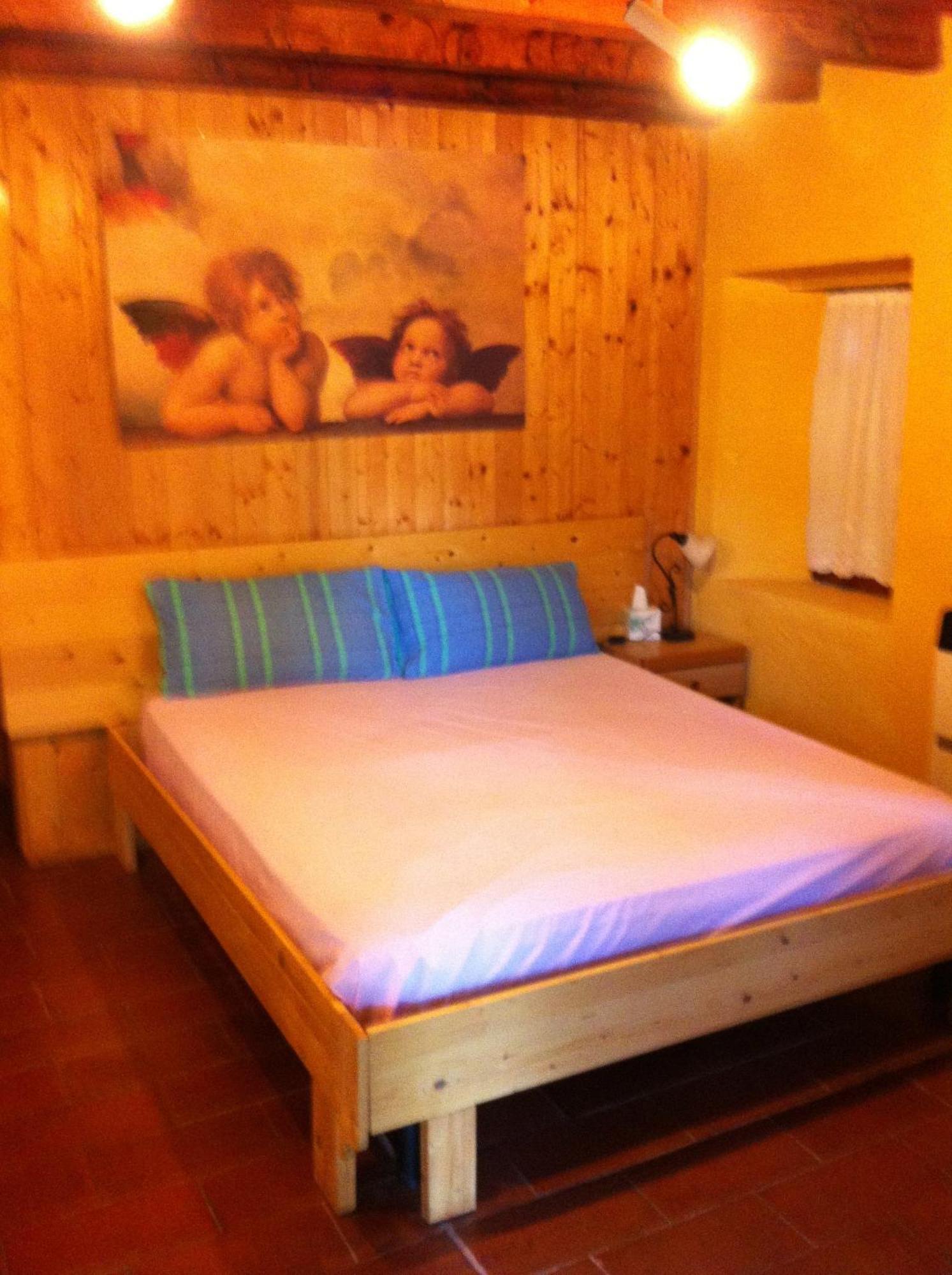 Pra De Mande Guest House Viano Exterior photo